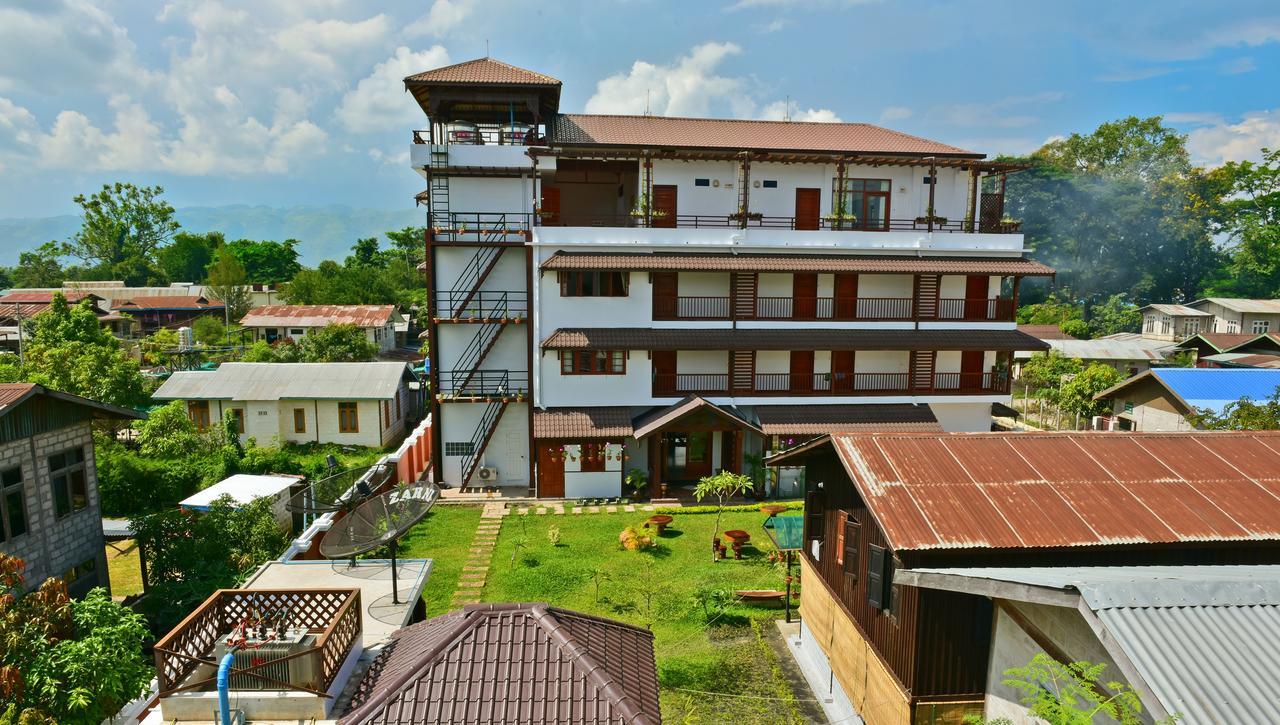 Hotel Maineli Ньоншуэ Экстерьер фото